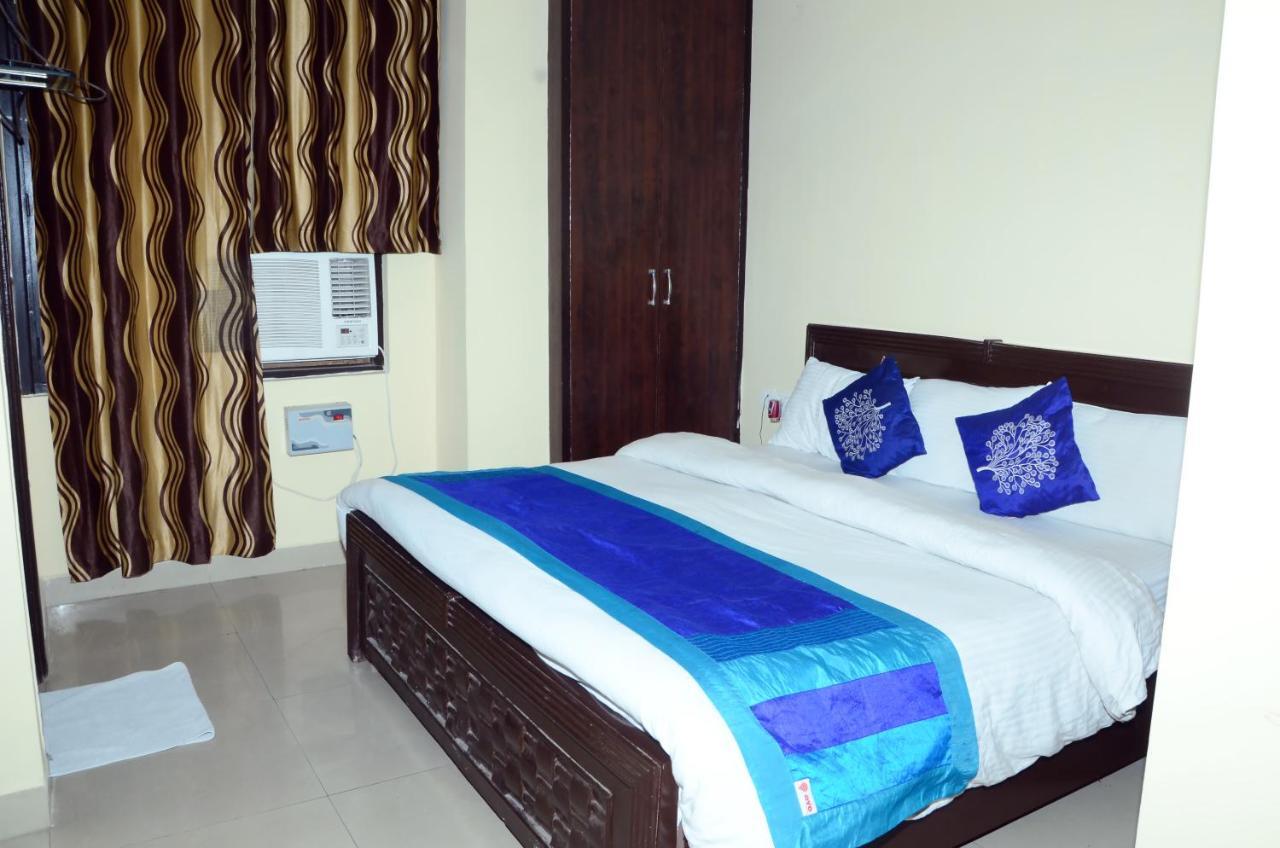 Hotel Rampal Palace Nowe Delhi Zewnętrze zdjęcie