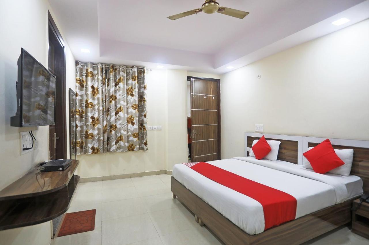 Hotel Rampal Palace Nowe Delhi Zewnętrze zdjęcie